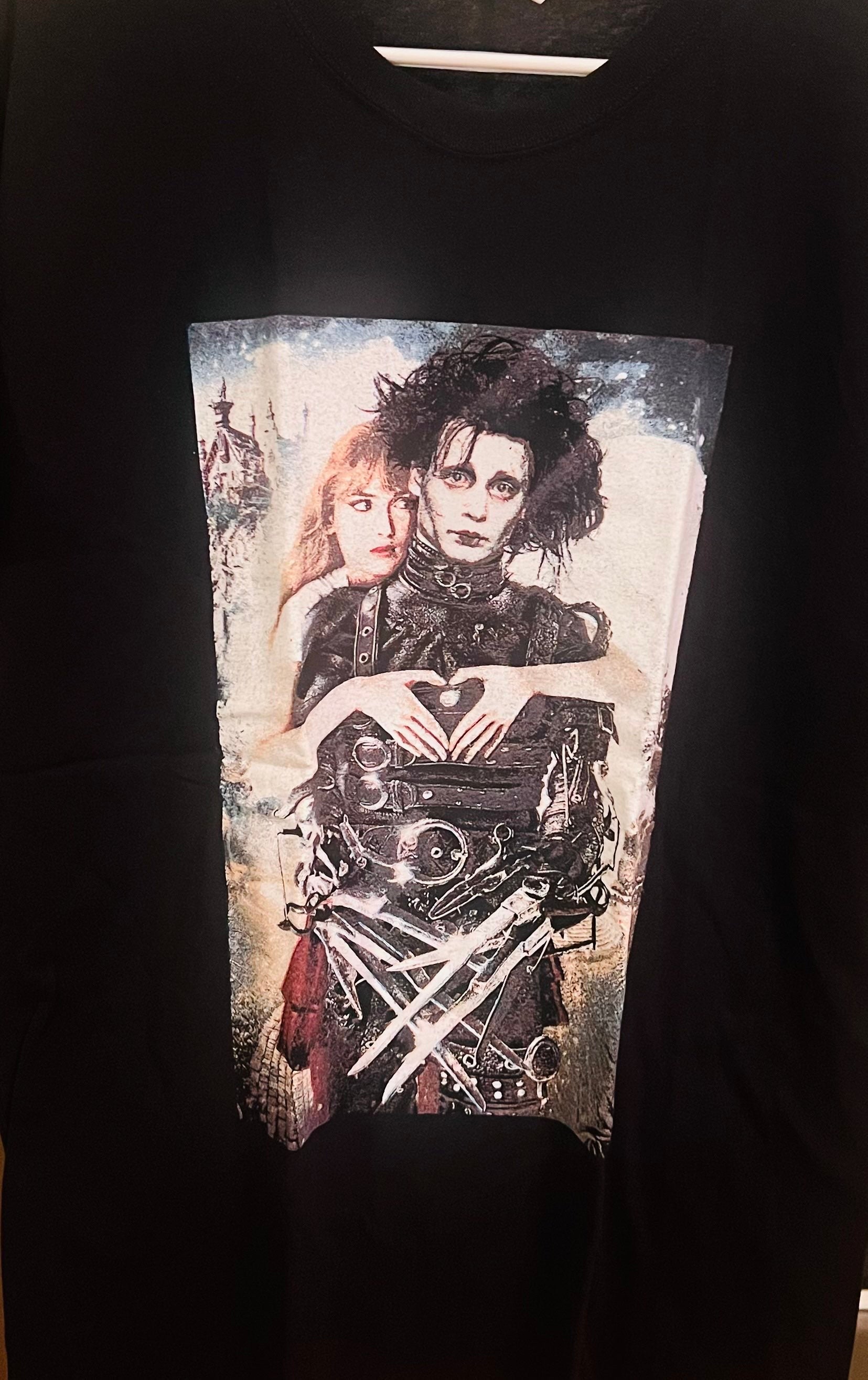 EDWARD SCISSORHANDS UNISEX GRAPHIC TEE
