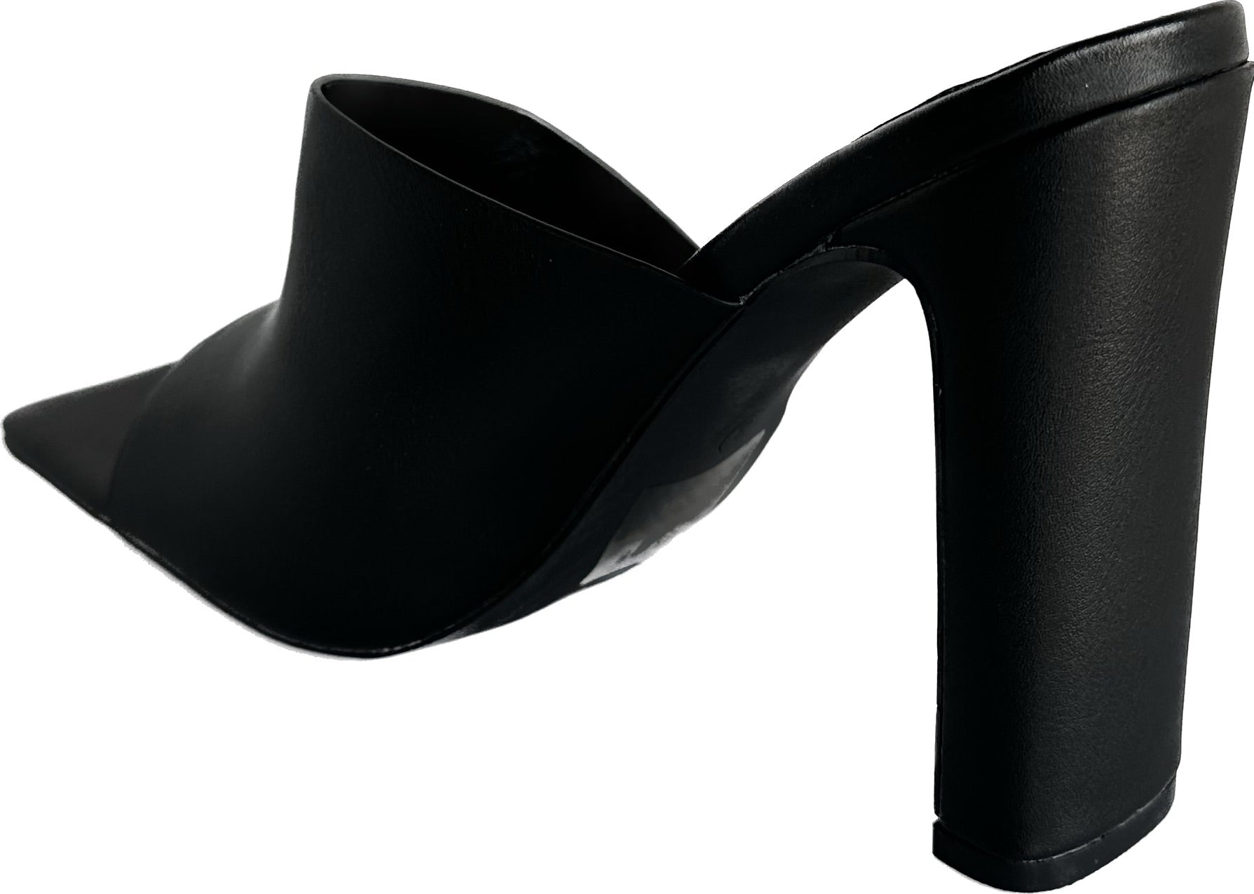 Kylie Heel